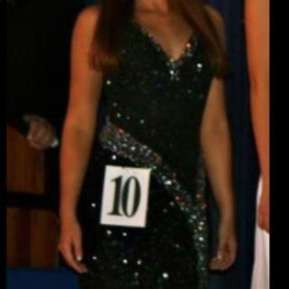 Sequin Formal Dress - Picture 2 of 6